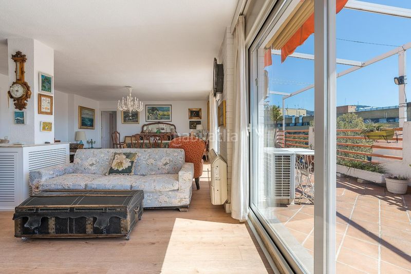 Foto 3aad1e54-fa85-4f77-afa9-7bd60060f2cb. Àtic a calle ribera del beiro 9 a Pajaritos Granada