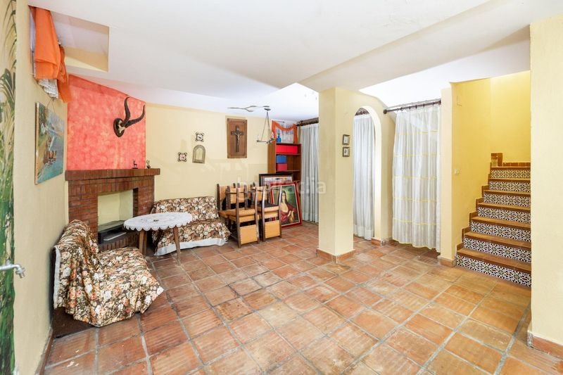 Foto 1e08118d-4e28-4ef0-802c-e9345669f433. Xalet amb calefacció aparcament piscina a Albolote