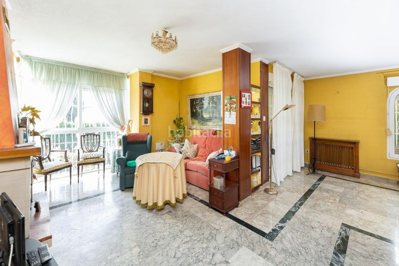 Foto 9f92ea75-bc70-4f34-bb13-9a40672b1779. Xalet amb calefacció aparcament piscina a Albolote