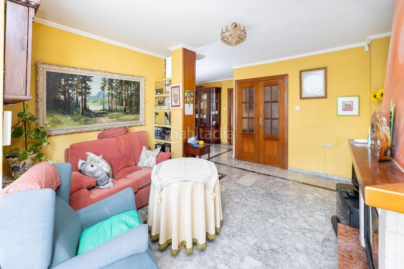 Foto a51f3326-542c-464a-a4eb-6209574b7d31. Xalet amb calefacció aparcament piscina a Albolote