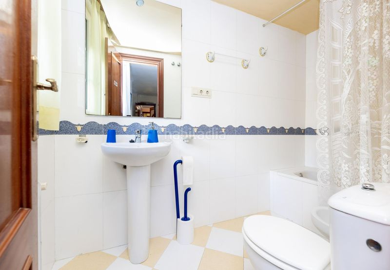 Foto c3b04ecc-3990-4a42-a8fc-3272835028df. Xalet amb calefacció aparcament piscina a Albolote