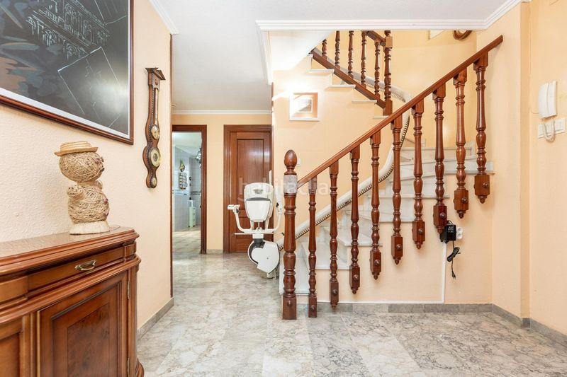 Foto edfd1efa-a411-44d6-bf61-a1013cecc5d2. Xalet amb calefacció aparcament piscina a Albolote