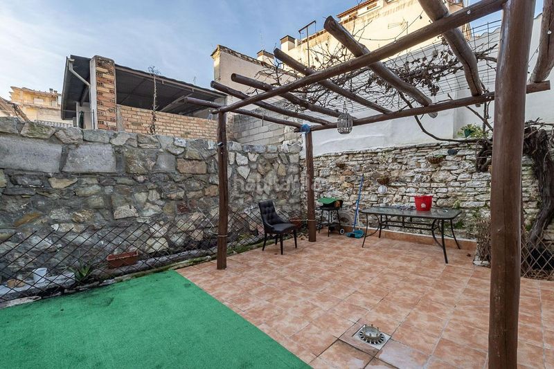 Foto 0d36d35e-afe0-4e84-9ded-b62b7b109fc1. Casa adossada a Atarfe