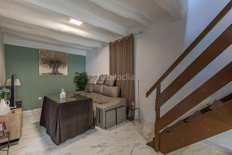 Foto 43d4495d-8417-4b27-b30a-ea828a984d76. Casa adossada a Atarfe