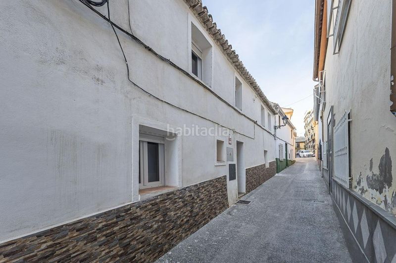 Foto 574c7005-7662-4d8a-a31d-3885506db4d9. Casa adossada a Atarfe