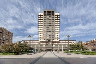 Appartement  Plaza de san lázaro 11. Piso en torre san lazaro