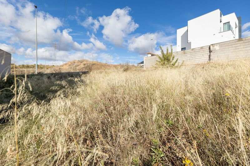 Foto c636b5b7-f89a-4b76-b2a0-b43509974178. Terreny residencial a Peligros
