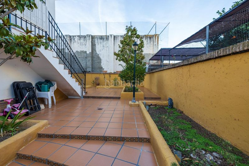 Foto 3c82c864-2e18-474d-8dfe-b91e2ecedfbe. Casa aparellada amb calefacció aparcament a Ogíjares