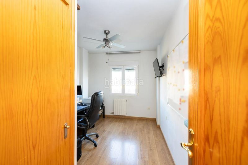 Foto 71a0b4b0-2ac8-4c68-8b30-8470d03a2c33. Casa aparellada amb calefacció aparcament a Ogíjares