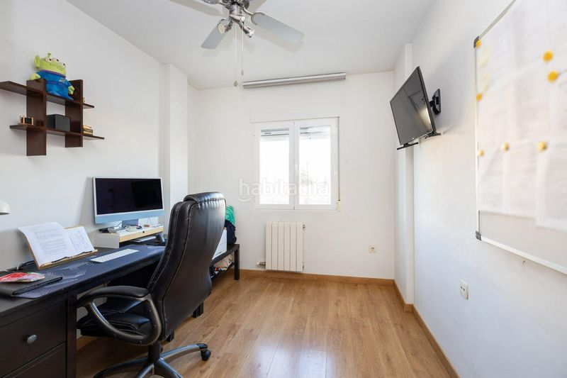 Foto 989d2c8c-1ffc-4043-8a47-22a784f5c9be. Casa aparellada amb calefacció aparcament a Ogíjares