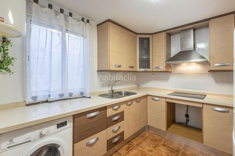 Foto 946f22e8-28b6-4863-bdfc-5857e29d5f43. Pis a calle mar de alborán 2 a Atarfe