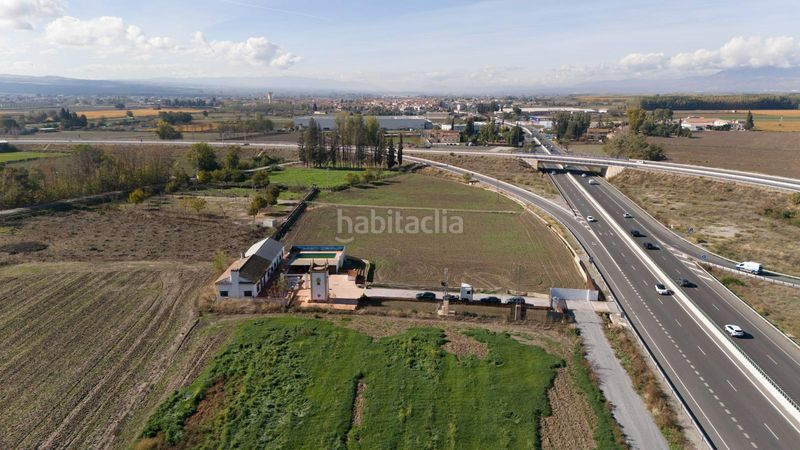 Foto be7dafab-3bb4-46e3-b4d2-277bb4424b10. Finca rústica a n/a a Rosaleda - Juventud Granada