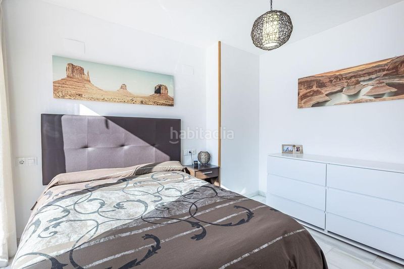 Foto 9258fd05-ceda-4e11-8bf2-9ad9476a4f90. Àtic a calle encina 4 a Ogíjares