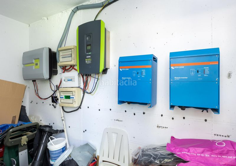 Foto 73ce63d7-f88c-4b1d-9e4d-aafb02398a9f. Xalet amb xemeneia calefacció aparcament piscina a Zubia (La)