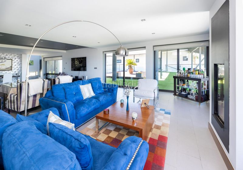 Foto 7eb88332-5878-4e16-a5b7-d756d82b4b8b. Xalet amb xemeneia calefacció aparcament piscina a Zubia (La)