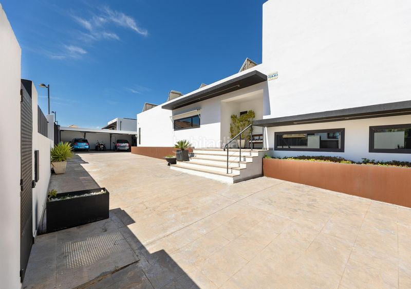 Foto 911ebab0-e804-4a6a-8b81-71c2ffcc5274. Xalet amb xemeneia calefacció aparcament piscina a Zubia (La)