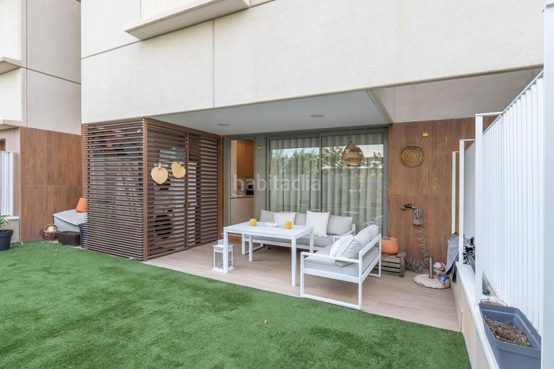 Foto 2ef4c921-897d-4b42-8bc7-157f5b297280. Pis amb calefacció aparcament piscina a Rosaleda - Juventud Granada