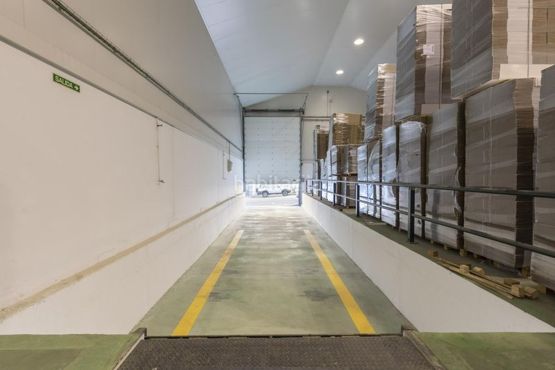 Foto 25beb36e-0466-4186-85a3-2c70fd262e47. Nau industrial a Dúrcal