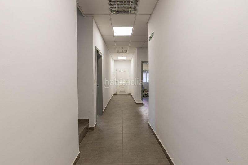 Foto 36eb32a2-0c09-41fe-8646-0321cca9a45c. Nau industrial a Dúrcal