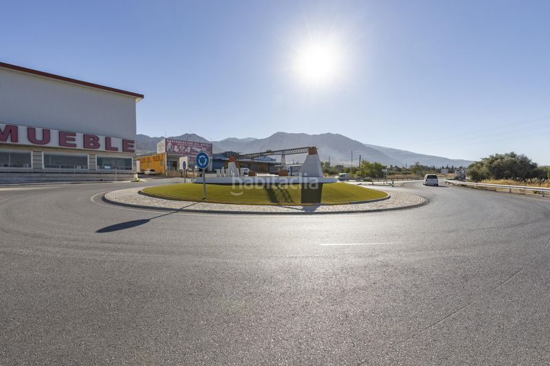 Foto d48ee4bc-03fe-4bd0-a293-ad2fd0e834f0. Nau industrial a Dúrcal