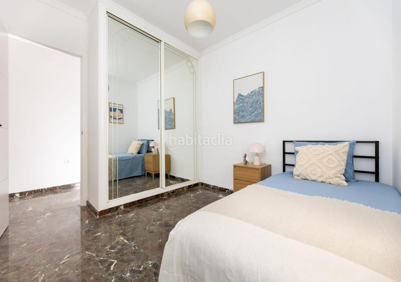 Foto 2807a0b5-c3bc-49dc-999d-ee371fb5522d. Pis amb piscina a Gójar