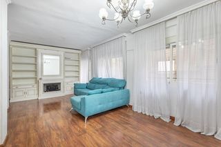 Piso en Calle af�n de ribera 29. Piso en pleno centro con trastero incluido!!