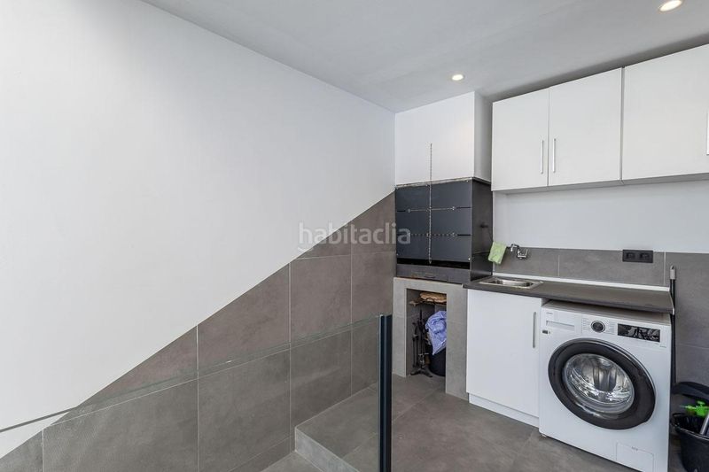 Foto 6960e6b4-f448-4d04-a809-17f040138e00. Casa amb calefacció aparcament a Albolote