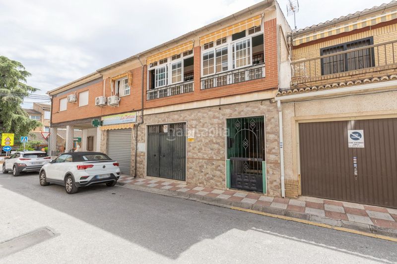 Foto 5582c8a5-4dfe-4ed4-8ac9-9ec620c151c8. Casa adossada amb aparcament a San Miguel Armilla