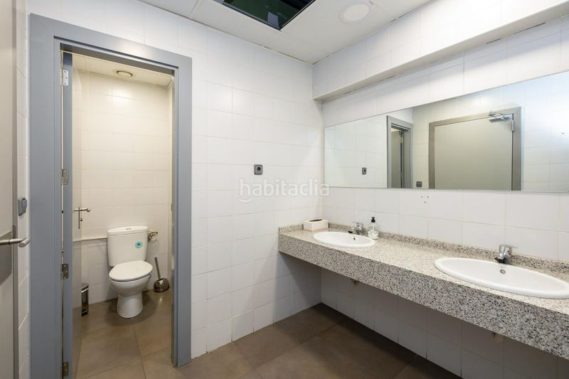 Foto f4971361-e2ce-4148-aa40-ff5d5ae3fcd1. Edifici a Peligros