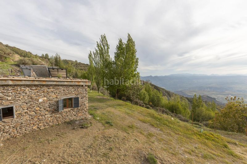 Foto 45142531-a6d8-4add-919a-a667de8c5e68. Masia amb xemeneia a Nigüelas