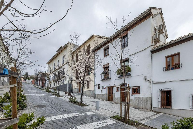 Foto 9a4c4c07-5b1e-422c-b827-e70f59bd23c0. Casa adossada a Barrio de Albaicín Granada