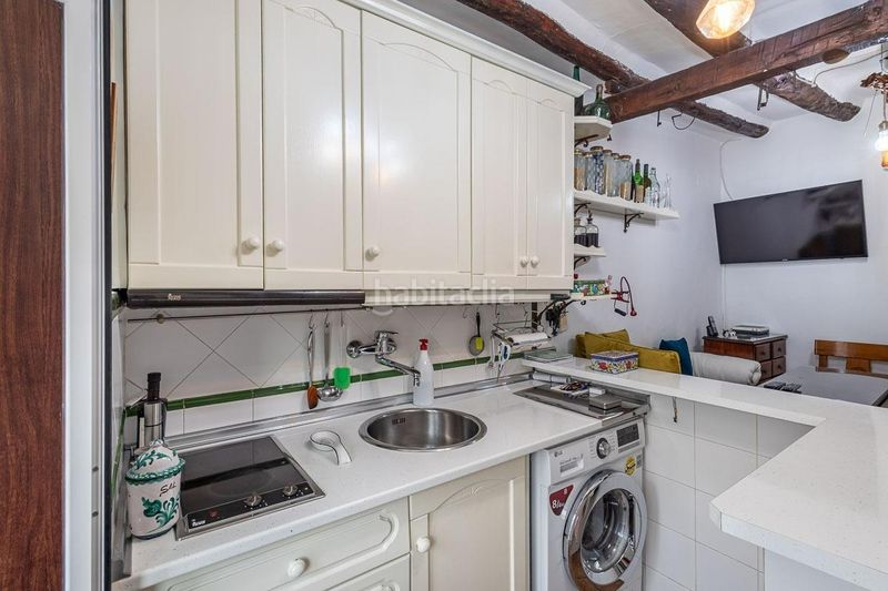 Foto bdb577c9-f602-46eb-a8db-f707975ade89. Casa adossada a Barrio de Albaicín Granada