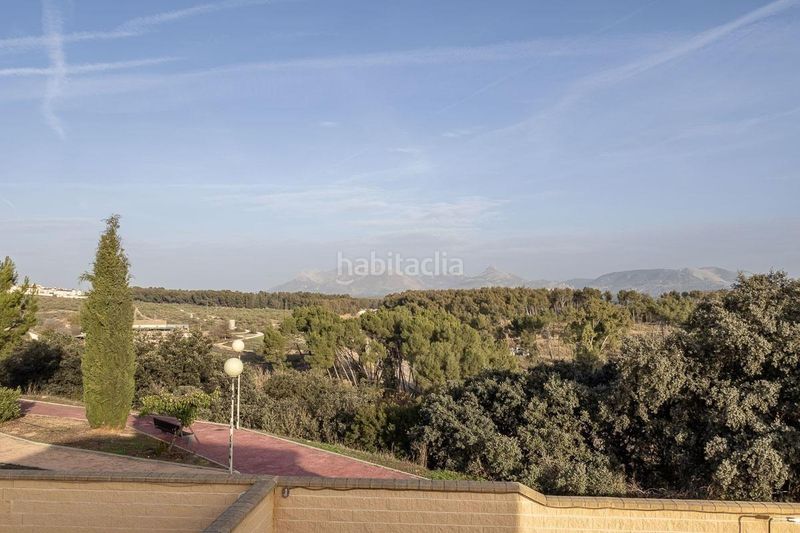 Foto afd70579-2f12-4e31-be06-ea29bd6acc80. Xalet amb calefacció aparcament piscina a Atarfe