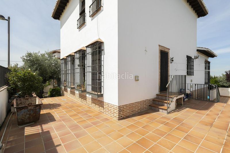 Foto 144495d1-ce52-4f92-8a5a-35d09f0ac65f. Xalet amb calefacció aparcament piscina a Altos de la Zubia Zubia (La)