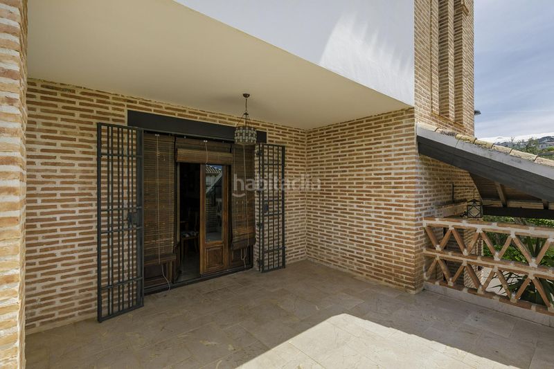 Foto 48a83fb3-525c-4d60-9dd0-3b6c9f1500a7. Xalet amb calefacció aparcament piscina a Altos de la Zubia Zubia (La)