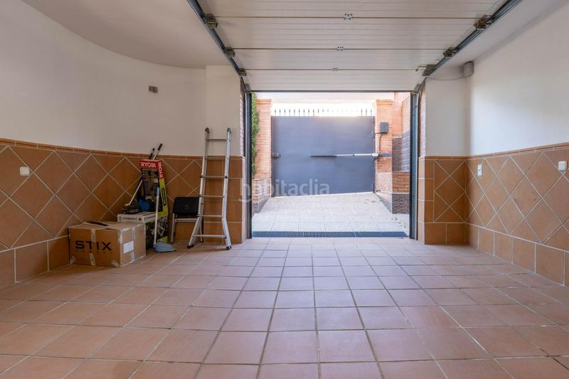 Foto 4749b594-f701-4c06-8cd3-6a47189a74fe. Xalet amb xemeneia calefacció aparcament a Peligros