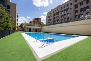 �tic en Calle san sebastian de la gomera 10. Exclusivo �tico en edificio roma � luz, terraza y calidad de vid