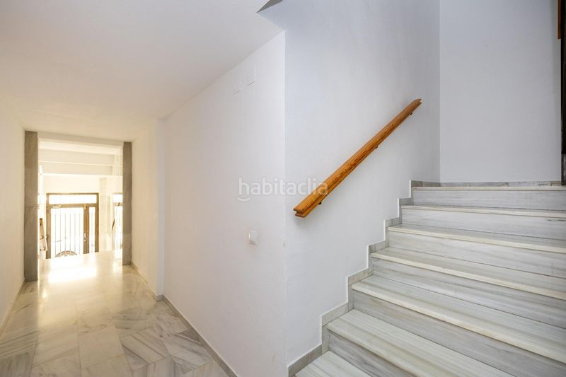 Foto fcf65018-a0ed-4d3c-9ae7-d30e9862b6ec. Piso en calle gonzalo de berceo 12 piso 2 dormitorios, garaje y ascensor a la entrada de la zubia, junto ayuntamiento. perfecto estado en Zubia (La)
