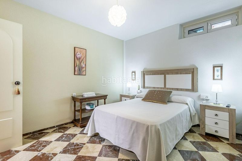 Foto a19b7abf-1765-4a04-a618-b9f380ecc2e1. Appartamento in calle maria uceda diaz 25 in Cenes de la Vega