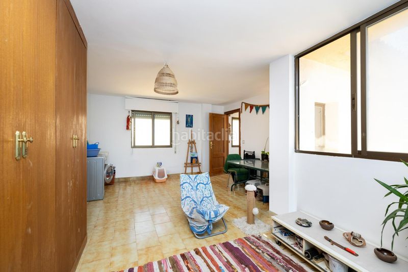 Foto 42b7b777-f62b-4d54-b0d5-d4f367892fea. Casa con camino in Güéjar Sierra