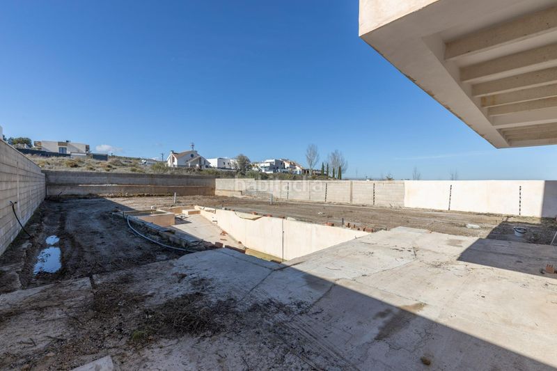 Foto e2b8abfa-243c-4159-bb04-2b955a866f91. Xalet amb aparcament piscina a Dílar