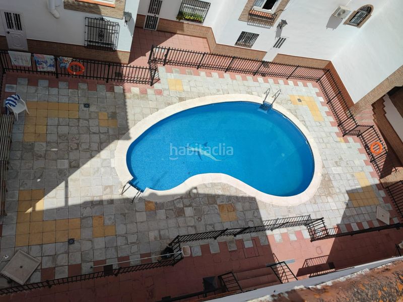 Foto 4e817839-6af4-4aa0-8b21-bba38041279b. Casa adossada amb xemeneia aparcament piscina a Joaquina Eguaras Granada