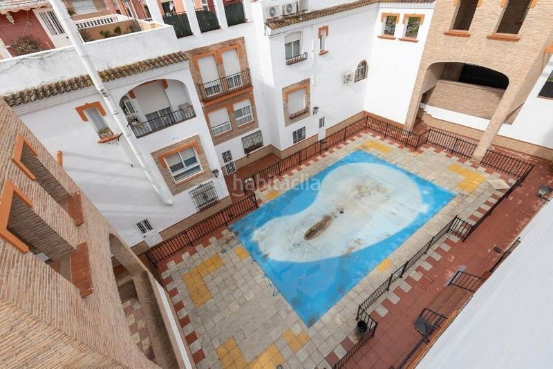 Foto 55c169bd-2711-48e2-b047-02f213539210. Casa adossada amb xemeneia aparcament piscina a Joaquina Eguaras Granada
