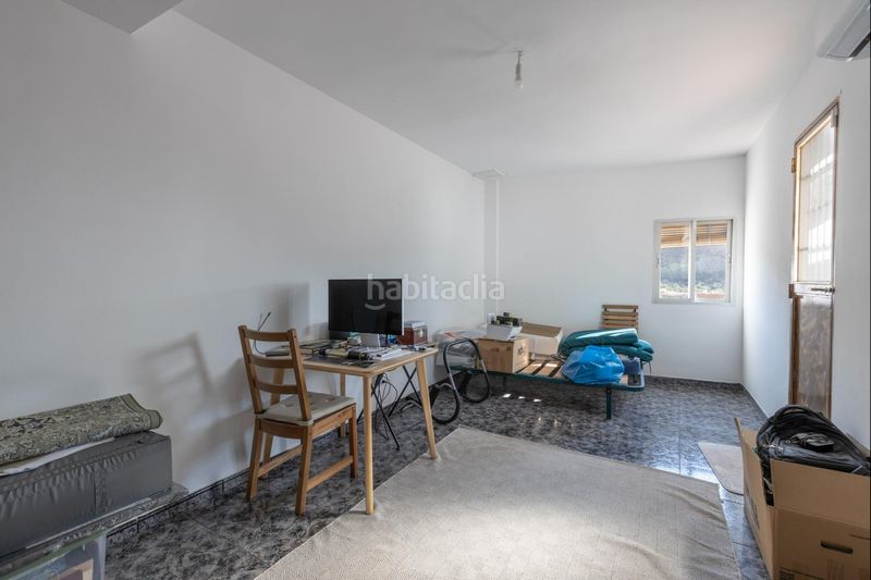 Foto 10ebfc3e-af05-4706-ae6e-ea8ab86ca553. Casa amb xemeneia a Monachil pueblo Monachil