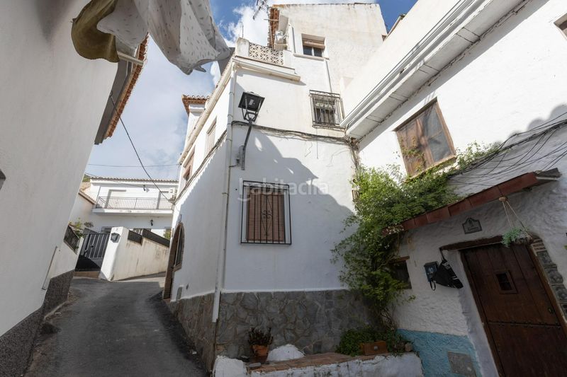 Foto 157158dc-b5eb-4973-92c8-e703363c24a5. Casa amb xemeneia a Monachil pueblo Monachil