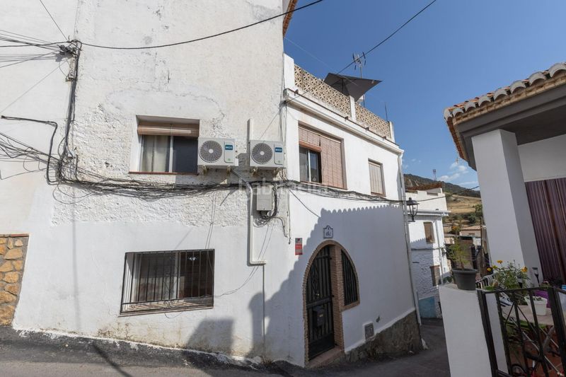 Foto 40b2e8c7-6eb3-45d3-b582-738a7fdbf392. Casa amb xemeneia a Monachil pueblo Monachil