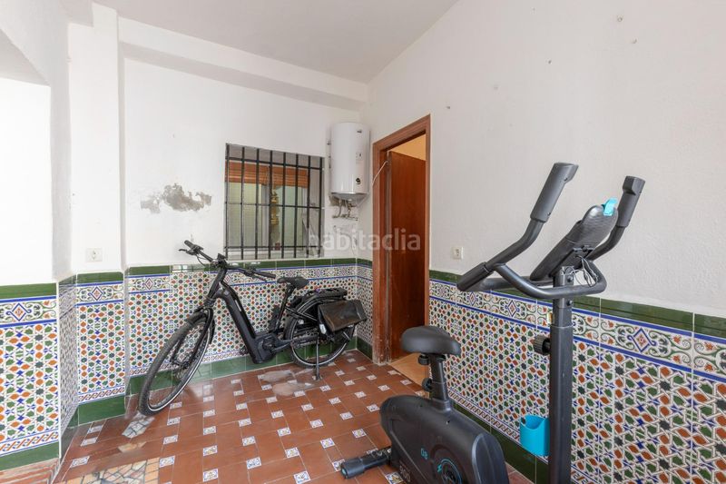 Foto d3f6810f-6f48-4731-bd8d-86b4e4332dbd. Casa amb xemeneia a Monachil pueblo Monachil