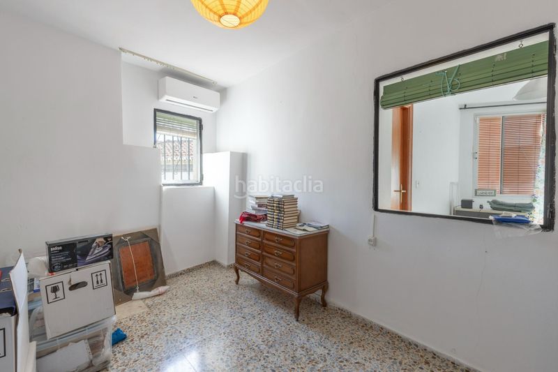 Foto f4bc9484-10f2-4af2-aa61-27459cc8e438. Casa amb xemeneia a Monachil pueblo Monachil