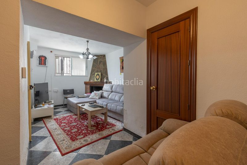 Foto fc88c96d-3d6c-473c-bcc8-82b8f6bb9af0. Casa amb xemeneia a Monachil pueblo Monachil