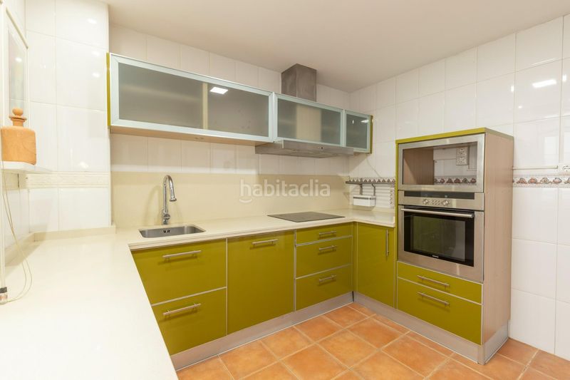 Foto 633d592b-d88e-414c-954e-a80880900a53. Casa aparellada amb calefacció aparcament a Santa Fe